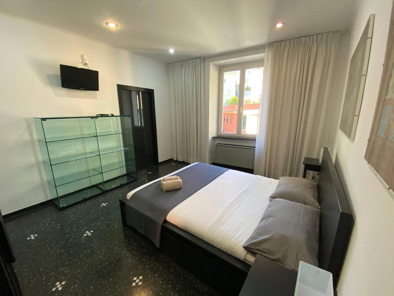 Martel Rooms - Genova Centro Brignole Exteriör bild